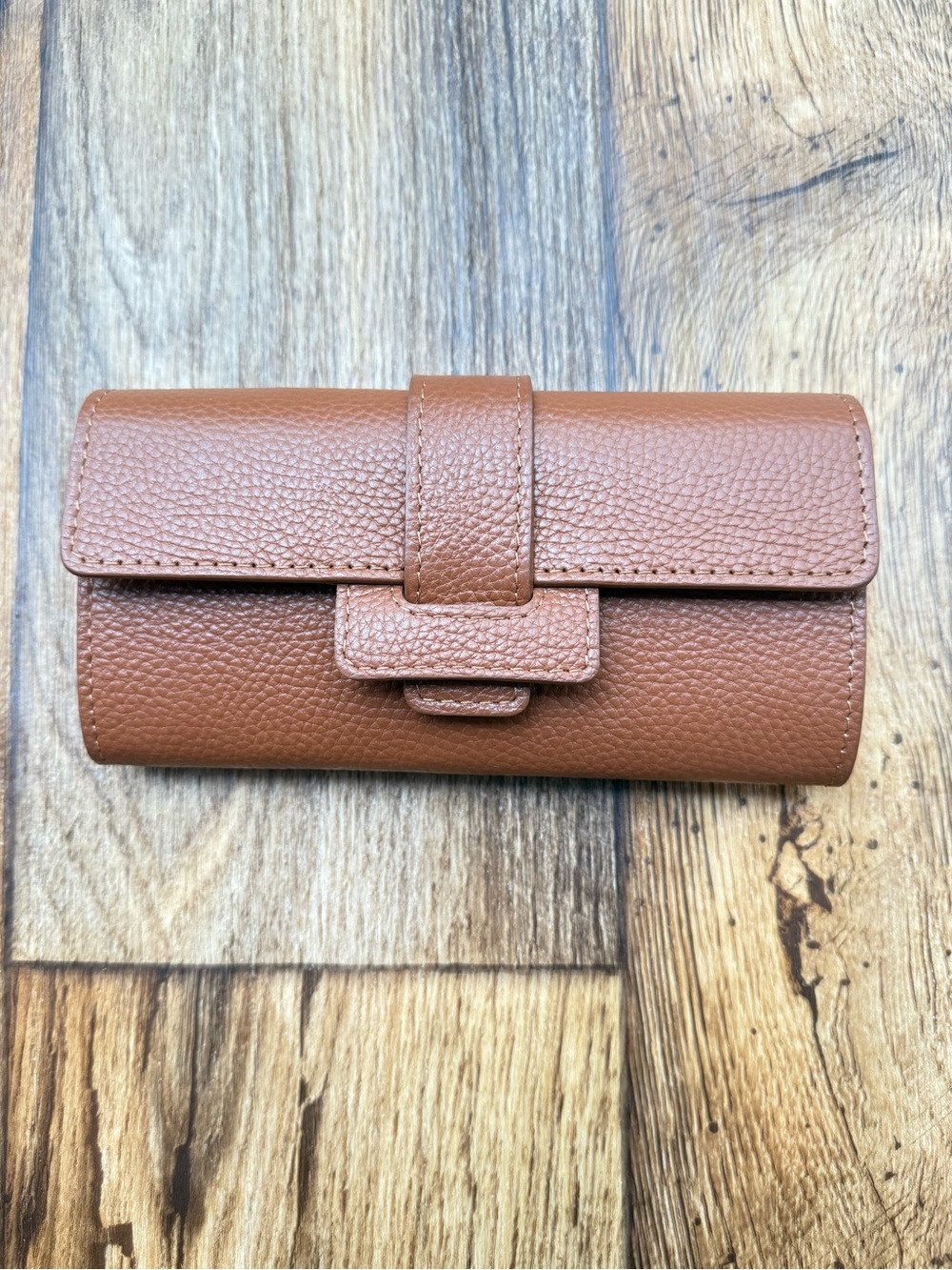 ISADORA Italian Leather Wallet - Tan Pebbled Exterior & Vibrant Red Interior